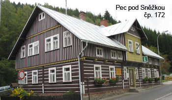 Vaznicový krov nad polopatrem.